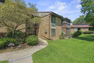 78 Overlook Way, Manalapan Township, NJ 07726 - Photo 1