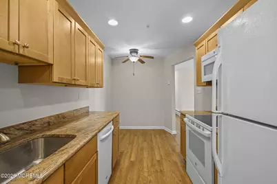 78 Overlook Way #E, Manalapan Township, NJ 07726 - Photo 3