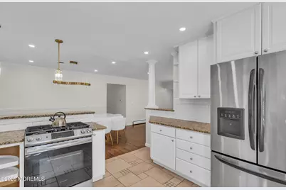 559 Dow Avenue, Oakhurst, NJ 07755 - Photo 17