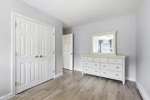 8 Seville Pl, Toms River Township, NJ 08757 - Photo 35