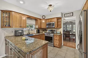 18 Cidermill Ct, Howell Township, NJ 07731 - Photo 9