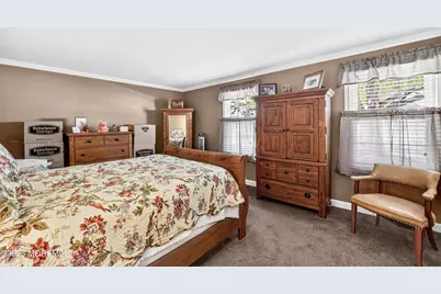 74 E Amherst Lane, Monroe Township, NJ 08831 - Photo 17