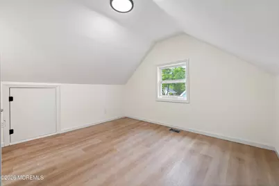 55 Davis Lane, Red Bank, NJ 07701 - Photo 17