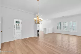 27 Bellflower Dr, Lakewood, NJ 08701 - Photo 25