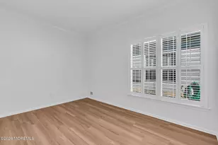27 Bellflower Dr, Lakewood, NJ 08701 - Photo 35