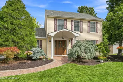 21 Gary Drive, Englishtown, NJ 07726 - Photo 5