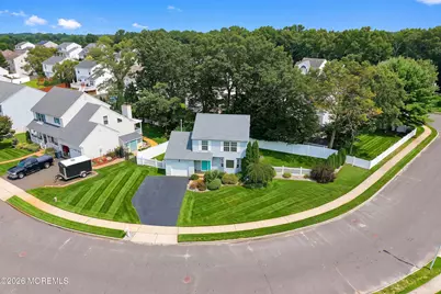 126 Linnea Lane, Brick, NJ 08724 - Photo 3