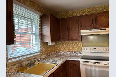 136 Hudson Parkway #B, Whiting, NJ 08759 - Photo 9