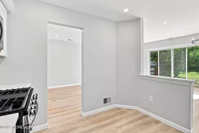 47 Oak Lane, Eatontown, NJ 07724 - Photo 13