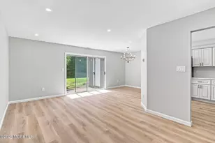 47 Oak Ln, Eatontown, NJ 07724 - Photo 5