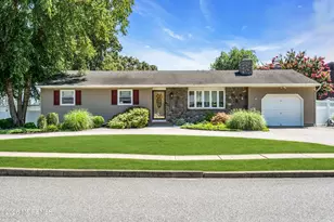 421 Leanora St, Brick, NJ 08723 - Photo 5