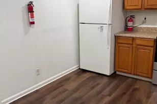 69 Vanderbilt Ct, Sicklerville, NJ 08081 - Photo 3