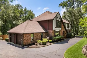 16 Sherwood Ct, Holmdel, NJ 07733 - Photo 5