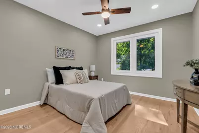 10 Sunrise Circle, Holmdel, NJ 07733 - Photo 23