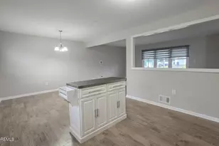 1032 Valley Stream Rd, Toms River Township, NJ 08753 - Photo 11