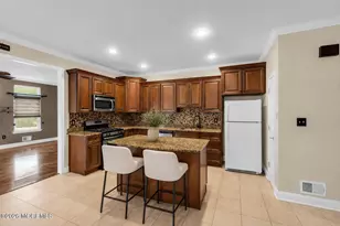 12 Sanford St, Manalapan Township, NJ 07726 - Photo 9