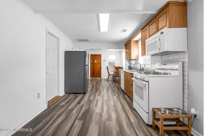 16 E Long Branch Avenue, Ocean Gate, NJ 08740 - Photo 21