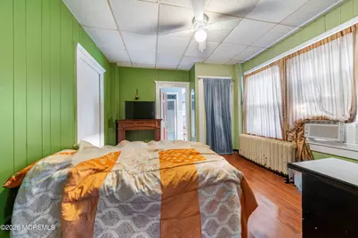 22 Club Place, Freehold, NJ 07728 - Photo 17
