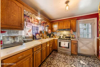 22 Club Place, Freehold, NJ 07728 - Photo 11