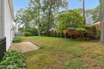 627 S Riverside Drive, Neptune Township, NJ 07753 - Photo 35