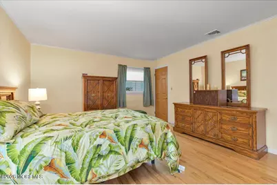 627 S Riverside Drive, Neptune Township, NJ 07753 - Photo 29