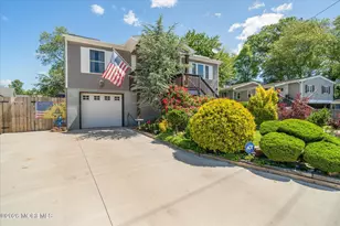 422 W Cala Breeze Way, Little Egg Harbor, NJ 08087 - Photo 3