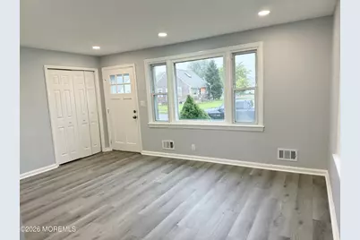 35 Unwin Drive, Hamilton Township, NJ 08610 - Photo 7