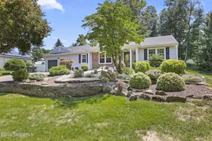 240 Concord Dr, Freehold, NJ 07728 - Photo 3
