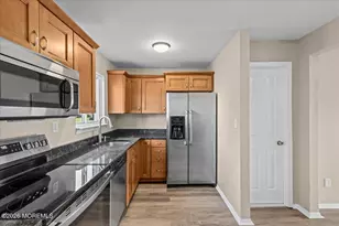 8 Primrose Ln, Brick, NJ 08724 - Photo 5