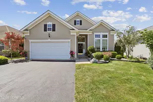 487 Huntington Dr, Jackson, NJ 08527 - Photo 1
