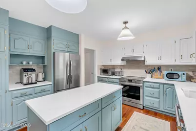 118 E Highland Avenue, Atlantic Highlands, NJ 07716 - Photo 17