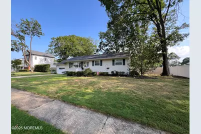 8 Corey Drive, Oakhurst, NJ 07755 - Photo 3