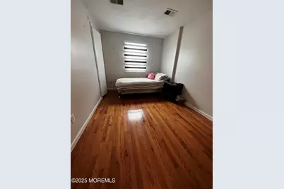 1000 Woodgate Avenue, Long Branch, NJ 07740 - Photo 9