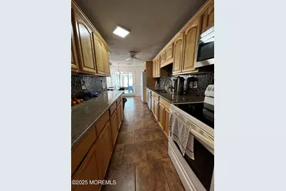 1000 Woodgate Avenue, Long Branch, NJ 07740 - Photo 5