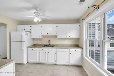 366 Sequoia Court, Howell Township, NJ 07731 - Photo 13