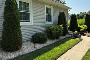 112 Pilatus Platz, Freehold, NJ 07728 - Photo 13