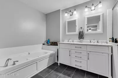 196 Shinnecock Drive, Manalapan Township, NJ 07726 - Photo 19