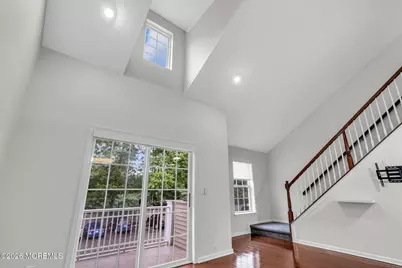38 Oxford Court, Englishtown, NJ 07726 - Photo 5