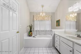 5 N Avon Dr, Jackson, NJ 08527 - Photo 19