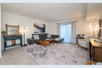 7 King Charles Court, Englishtown, NJ 07726 - Photo 11