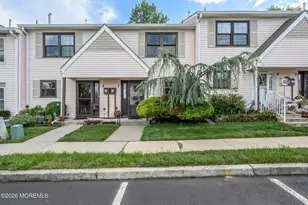 7 King Charles Ct, Englishtown, NJ 07726 - Photo 1