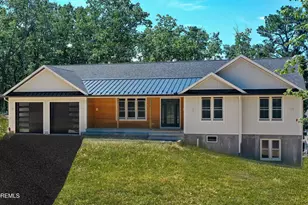 213 White St, Howell Township, NJ 07731 - Photo 3