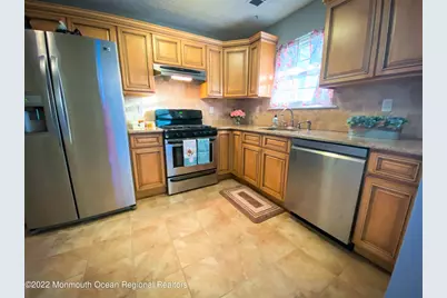 313 Tulip Lane, Freehold, NJ 07728 - Photo 13