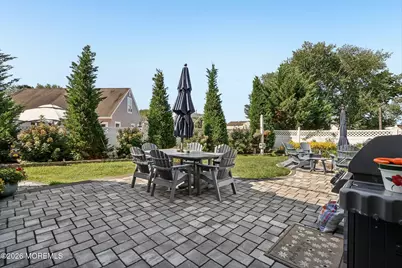21 Appletree Road, Howell Township, NJ 07731 - Photo 25