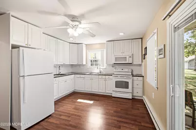 6A Carnation Drive, Lakewood, NJ 08701 - Photo 11
