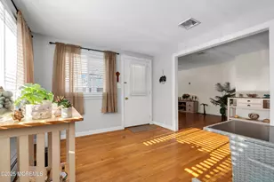 27 Cardinal St, Manchester Township, NJ 08759 - Photo 3