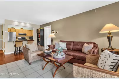 1029 Wedgewood Circle, Middletown, NJ 07718 - Photo 5