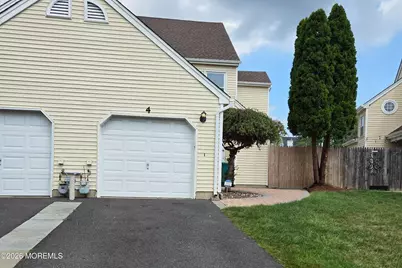 4 Hawthorne Court, Freehold, NJ 07728 - Photo 1
