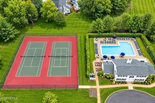 4 Hawthorne Ct, Freehold, NJ 07728 - Photo 23