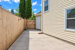 4 Hawthorne Ct, Freehold, NJ 07728 - Photo 21